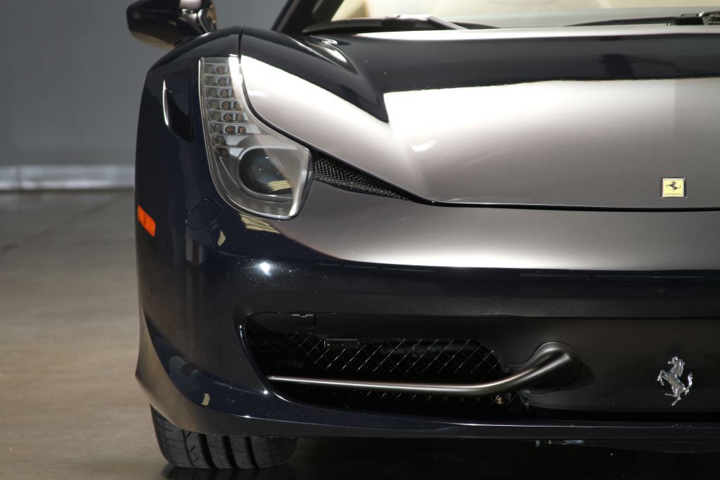 2012 Ferrari 458 SPIDER Image 53