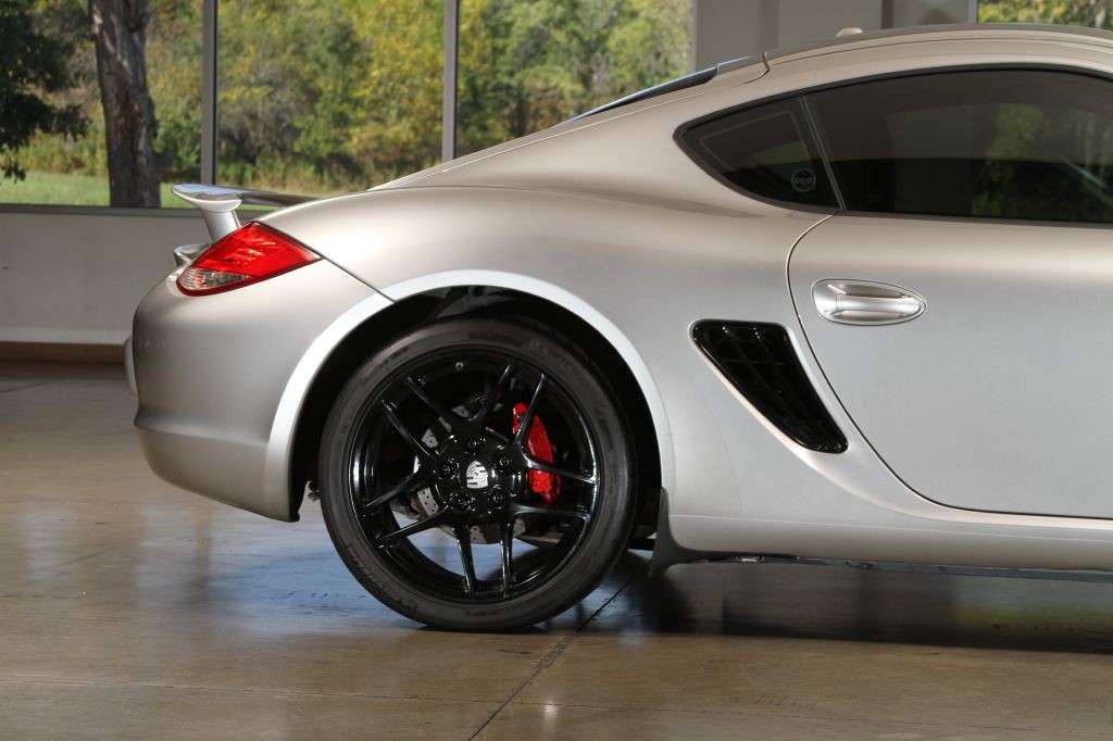 2012 Porsche Cayman Image 10