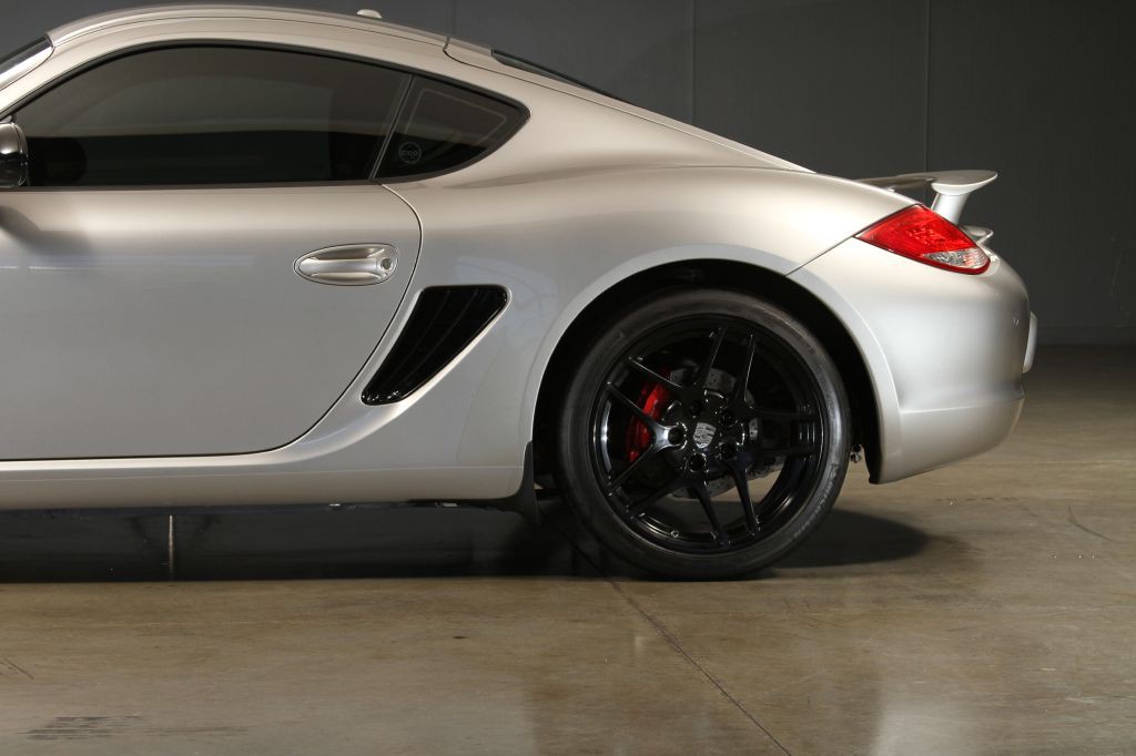 2012 Porsche Cayman Image 16