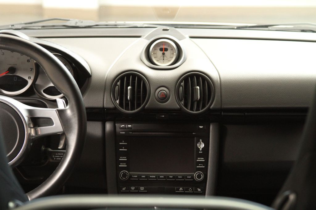 2012 Porsche Cayman Image 34