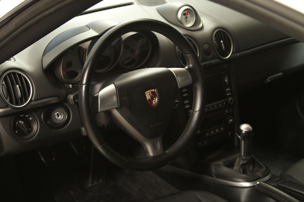 2009 Porsche Cayman Image 34