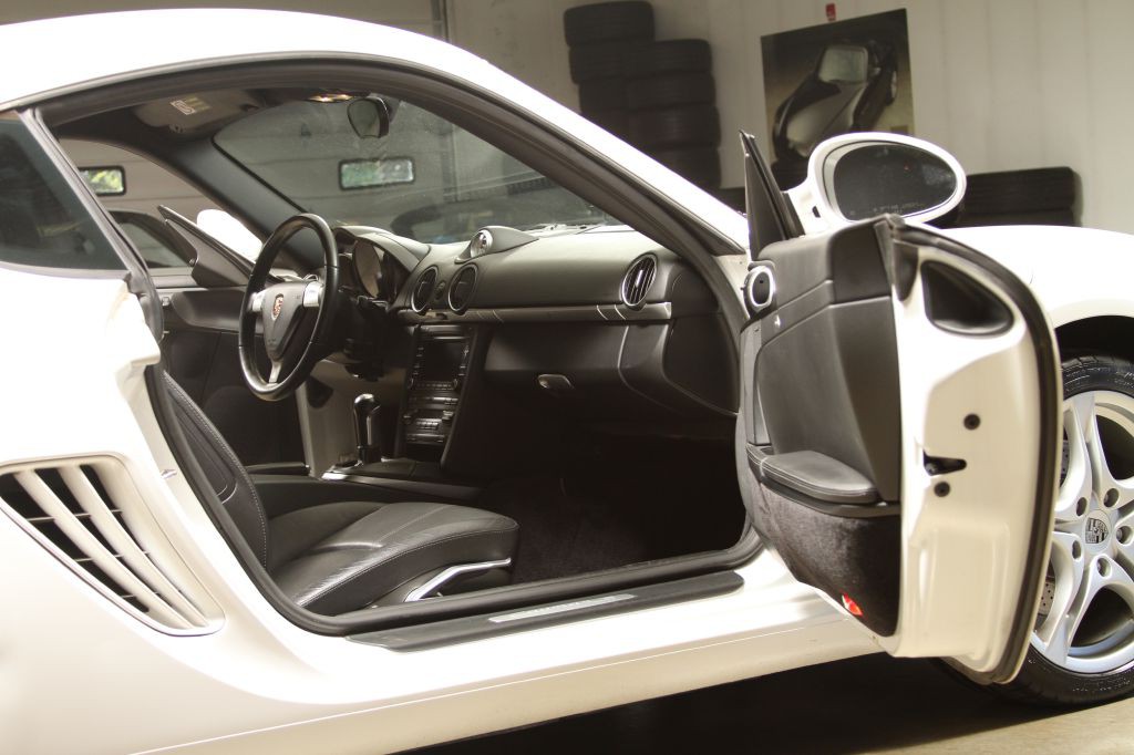 2009 Porsche Cayman Image 37