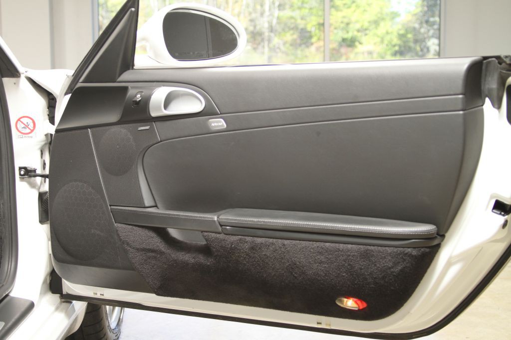 2009 Porsche Cayman Image 38