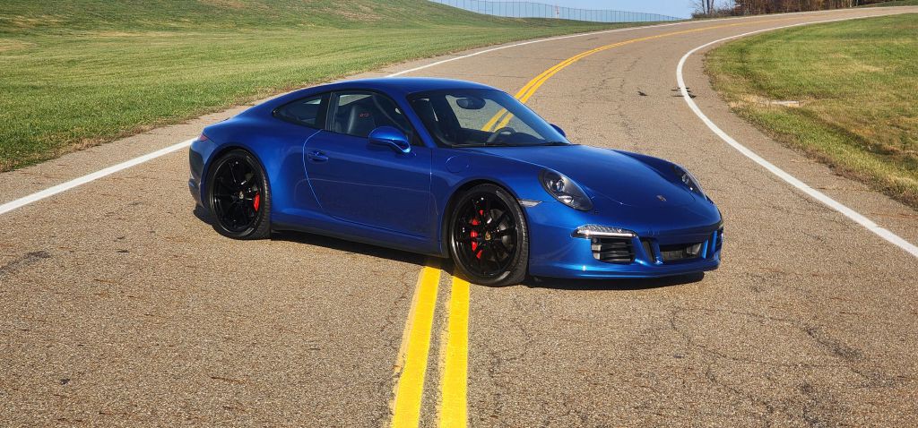 2016 Porsche 911 Image 13