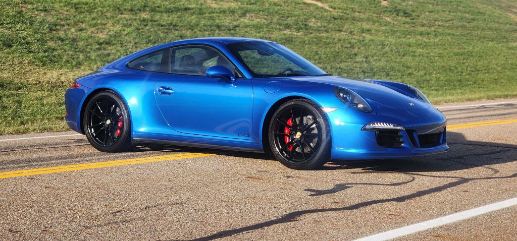 2016 Porsche 911 Image 21