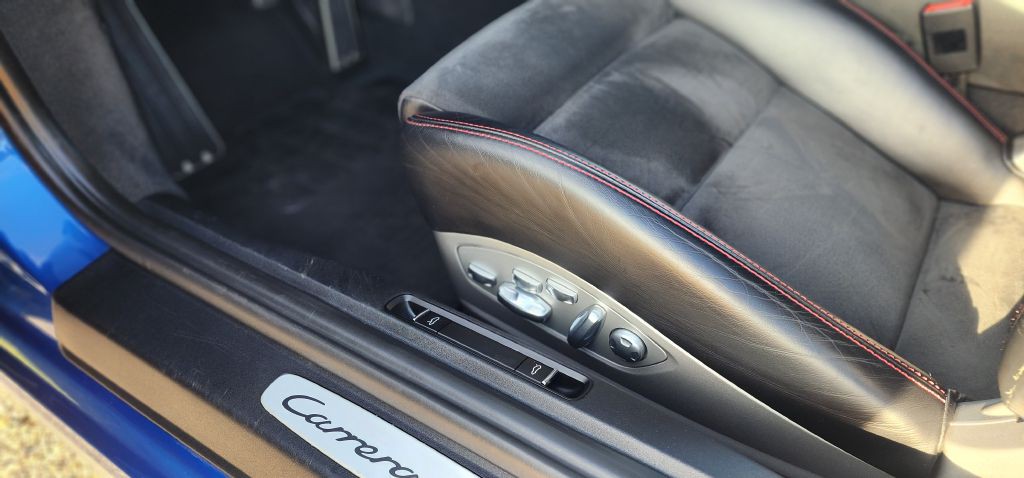 2016 Porsche 911 Image 24