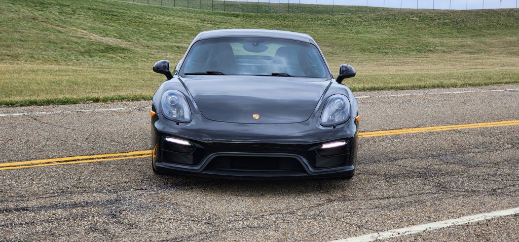 2015 Porsche Cayman Image 16