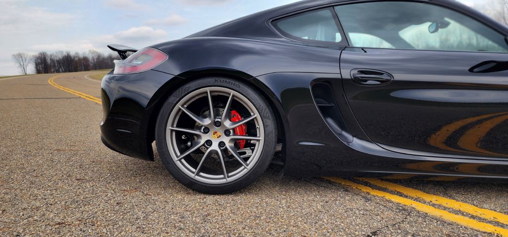 2015 Porsche Cayman Image 21