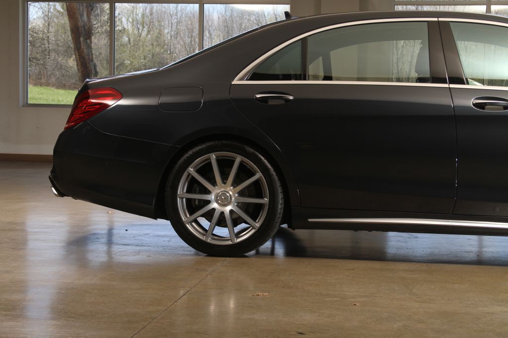 2014 Mercedes-Benz S-Class Image 11