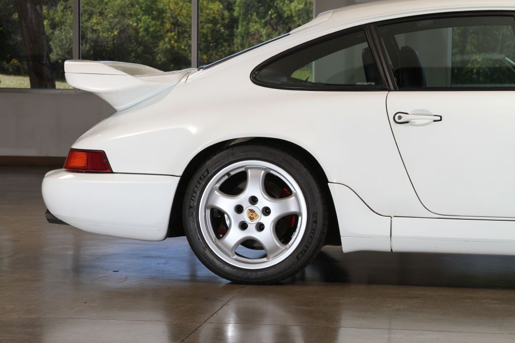 1990 Porsche 911 Image 18