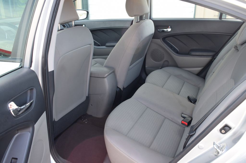 2014 Kia Forte Image 13