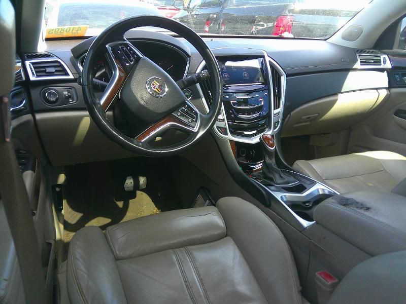 2013 Cadillac SRX Image 3