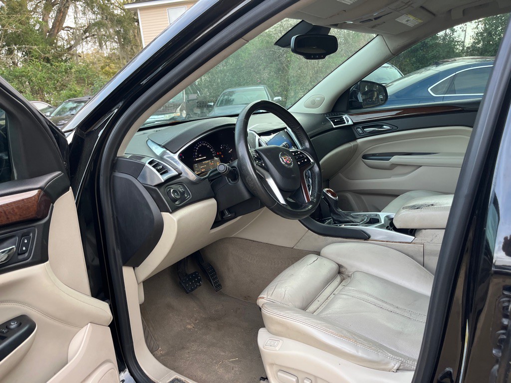 2013 Cadillac SRX Image 9