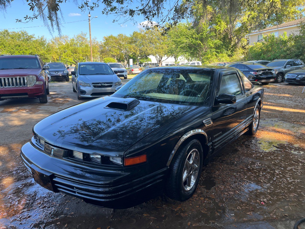 1993 Oldsmobile Cutlass Supreme Image 3