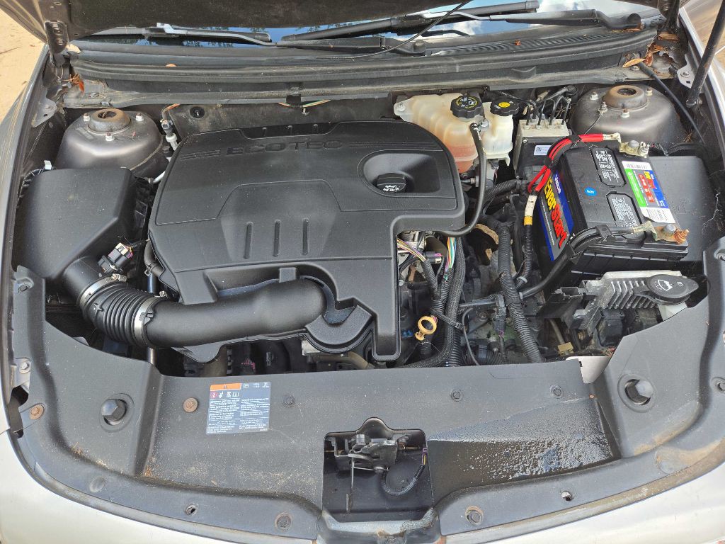 2012 Chevrolet Malibu Image 12