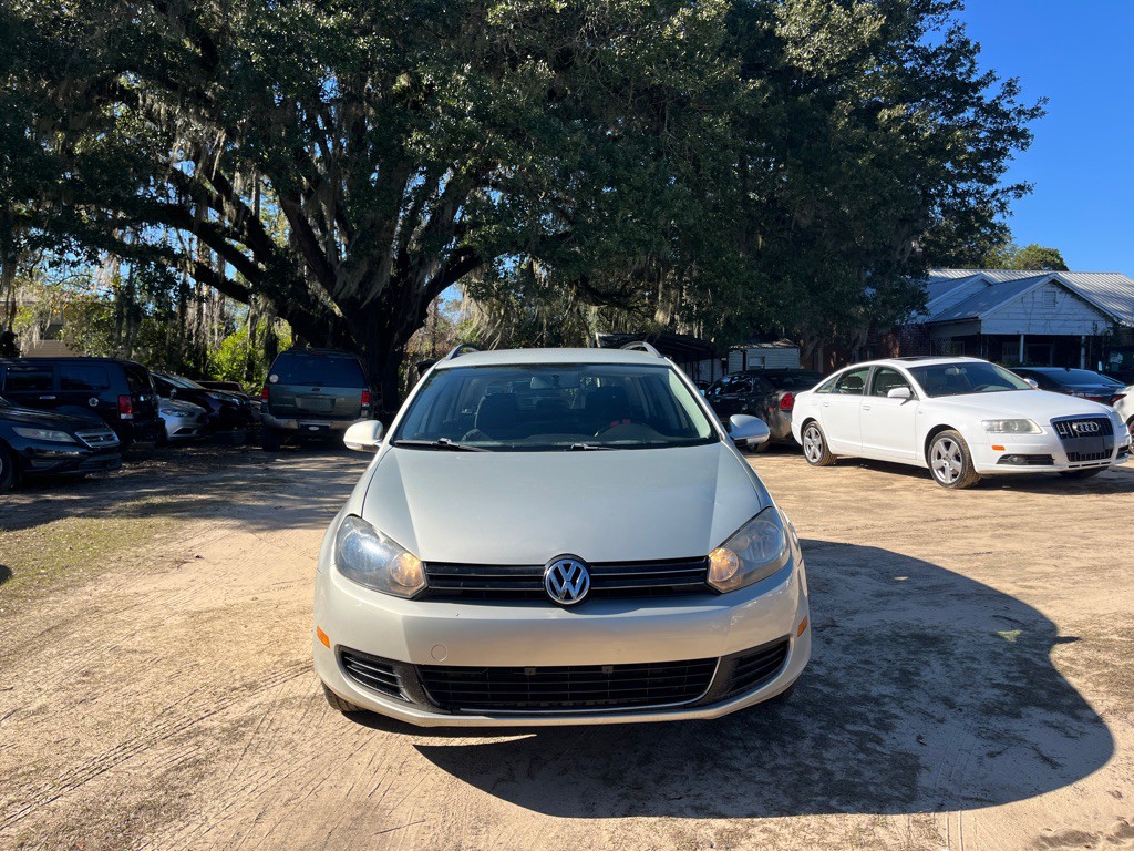 2011 Volkswagen Jetta Image 2