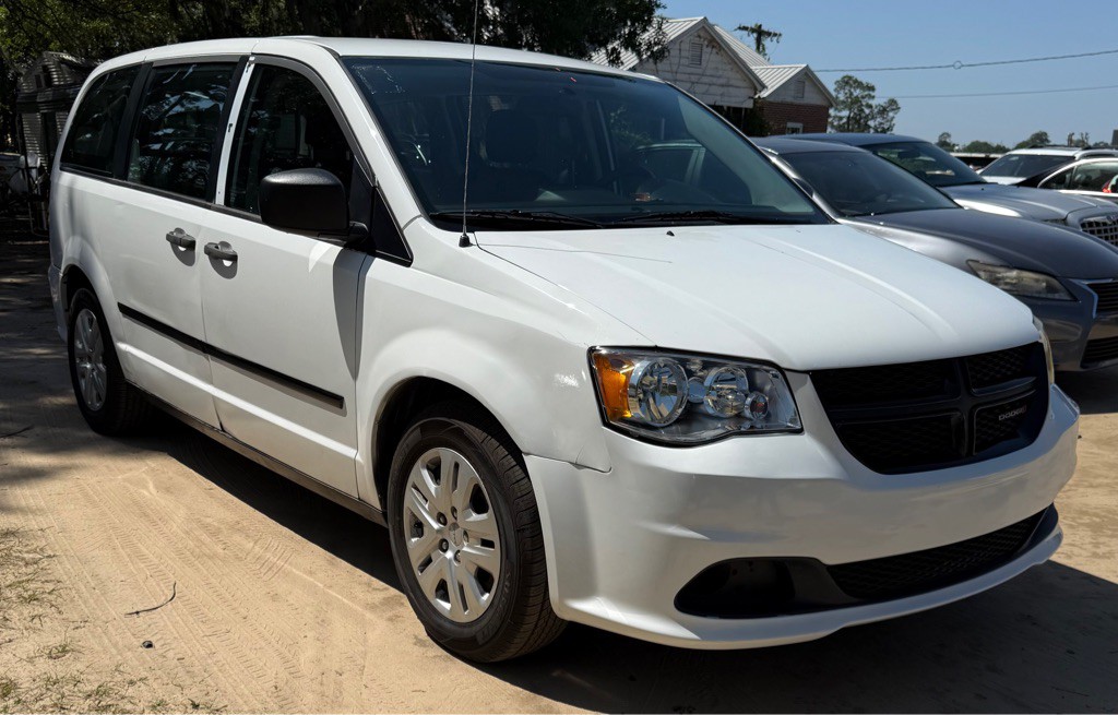2015 Dodge Grand Caravan Image 3