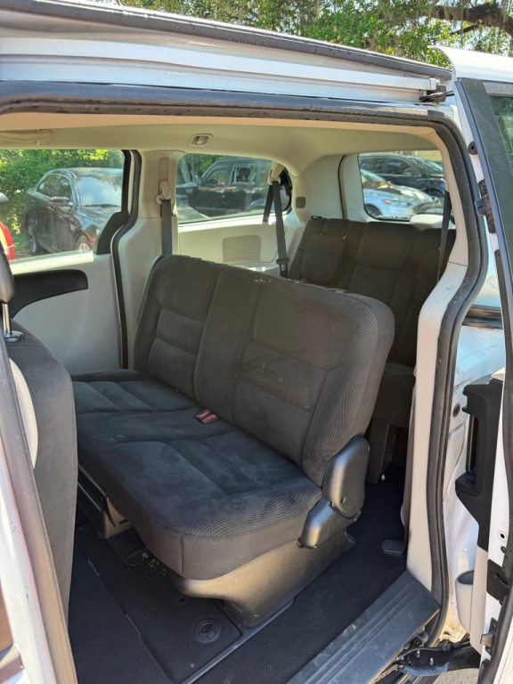 2015 Dodge Grand Caravan Image 9