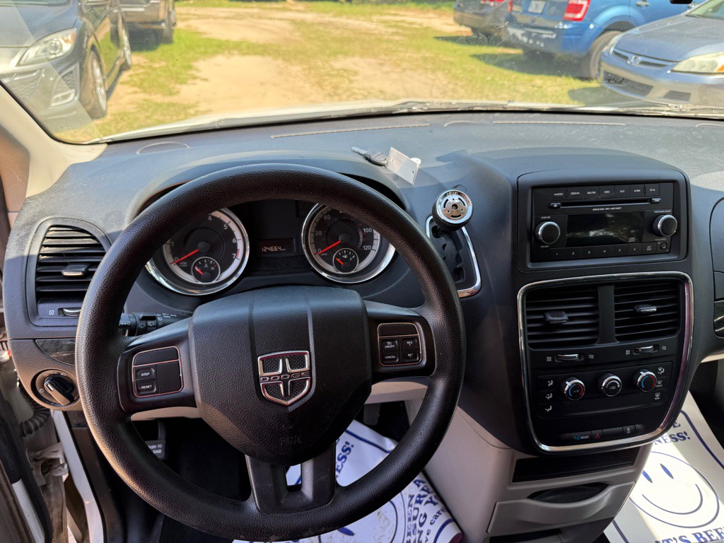 2015 Dodge Grand Caravan Image 11