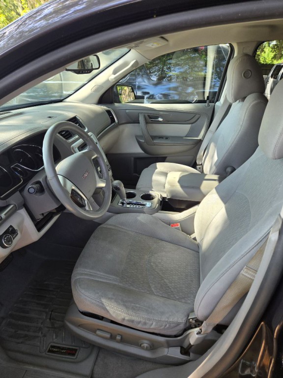 2014 GMC Acadia Image 10