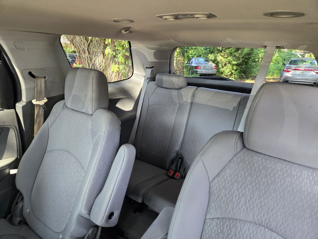 2014 GMC Acadia Image 11