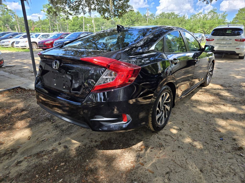 2017 Honda Civic Image 6