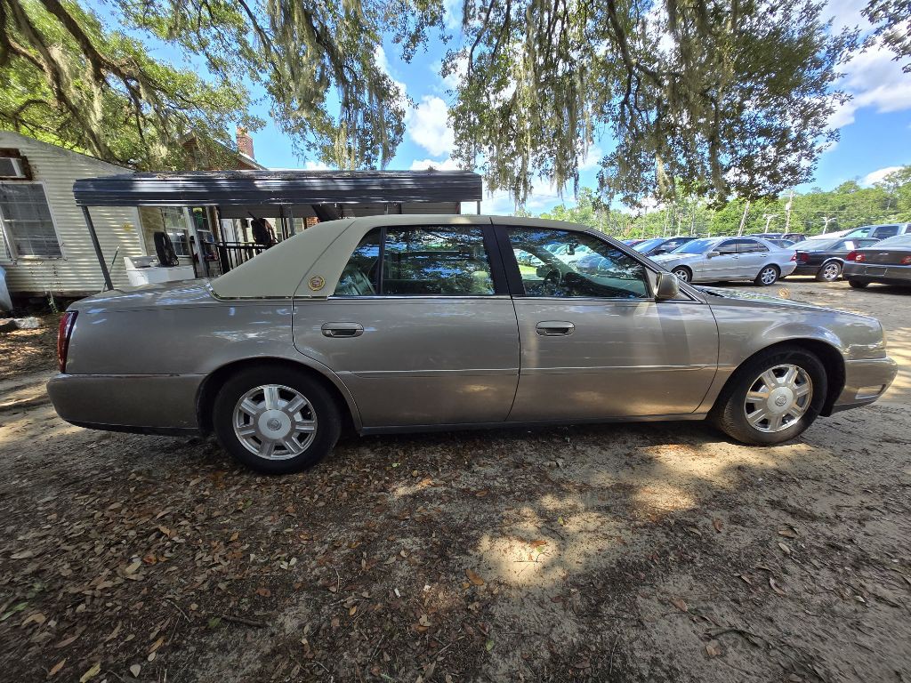 2003 Cadillac DeVille Image 6