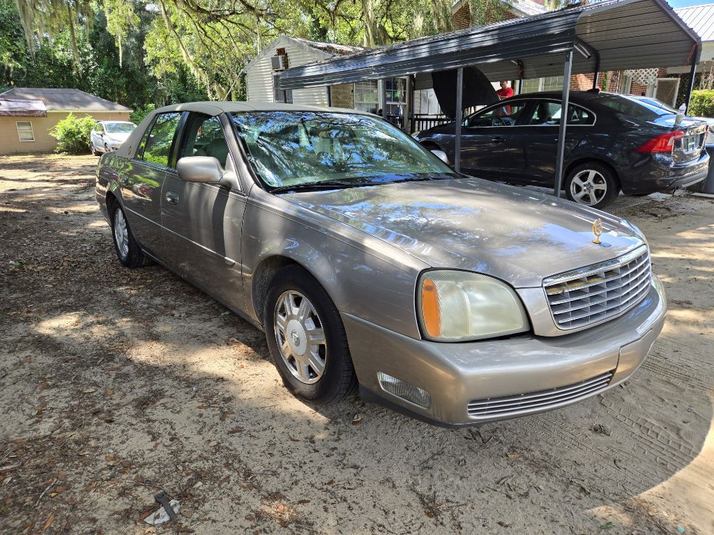 2003 Cadillac DeVille Image 8
