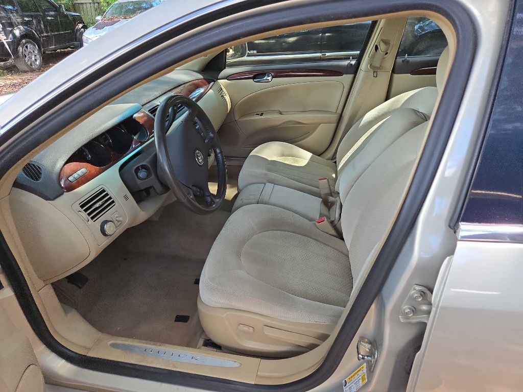 2009 Buick Lucerne Image 7
