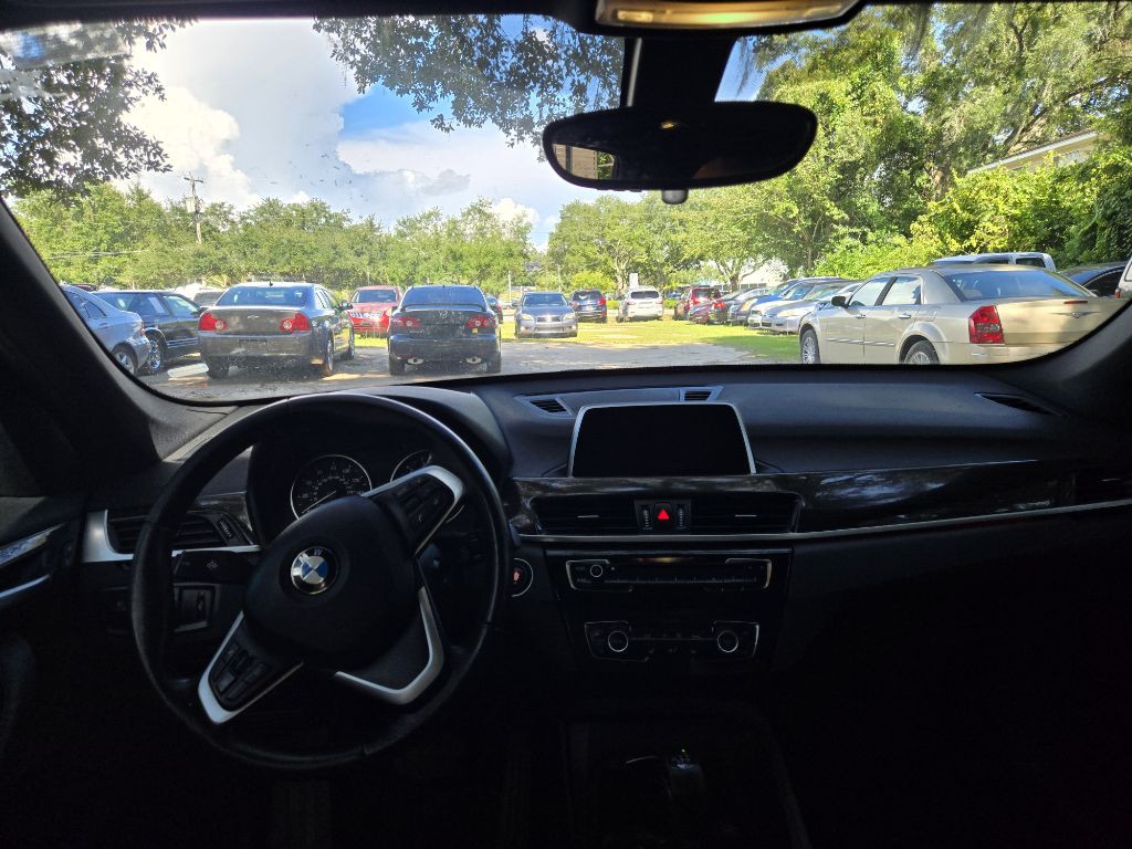 2018 BMW X1 Image 15