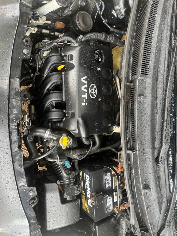 2010 Toyota Yaris Image 14