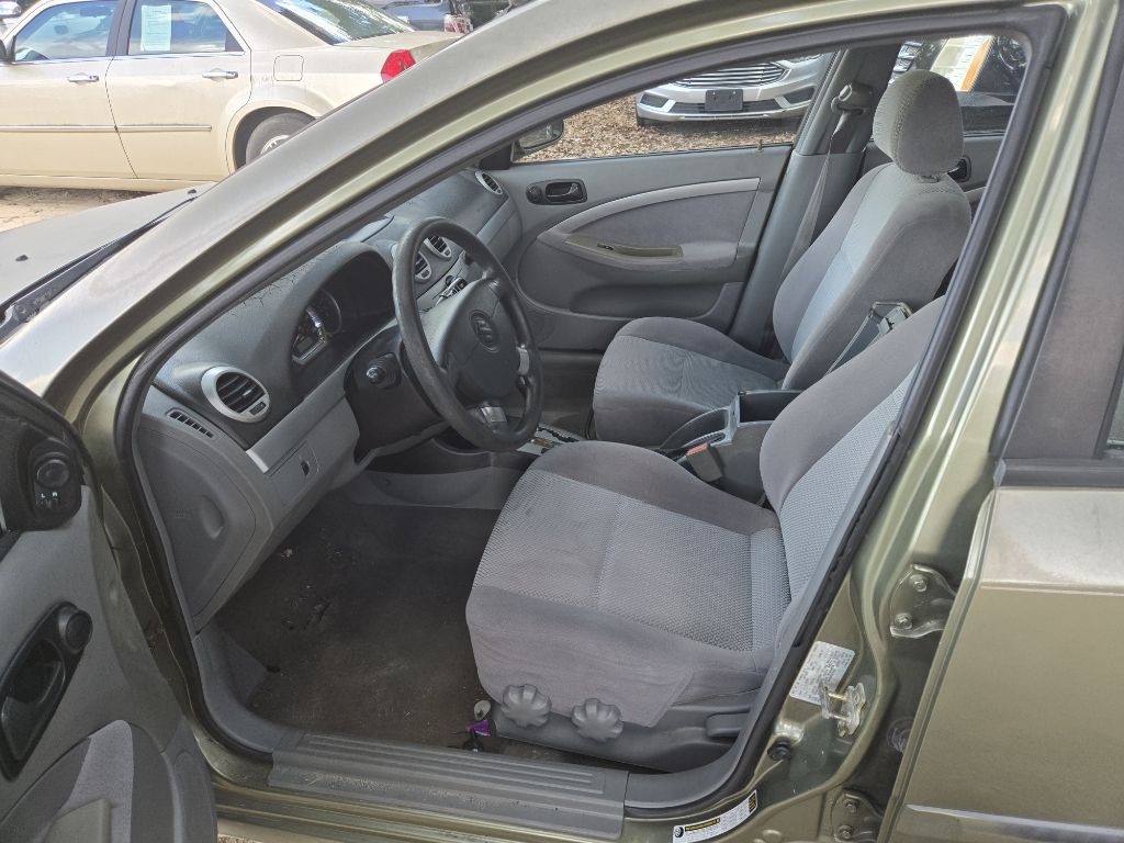 2006 Suzuki Forenza Image 9
