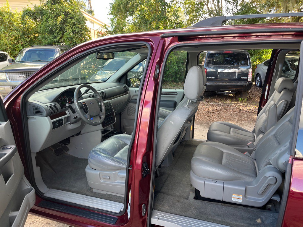 2006 Ford Freestar Image 9