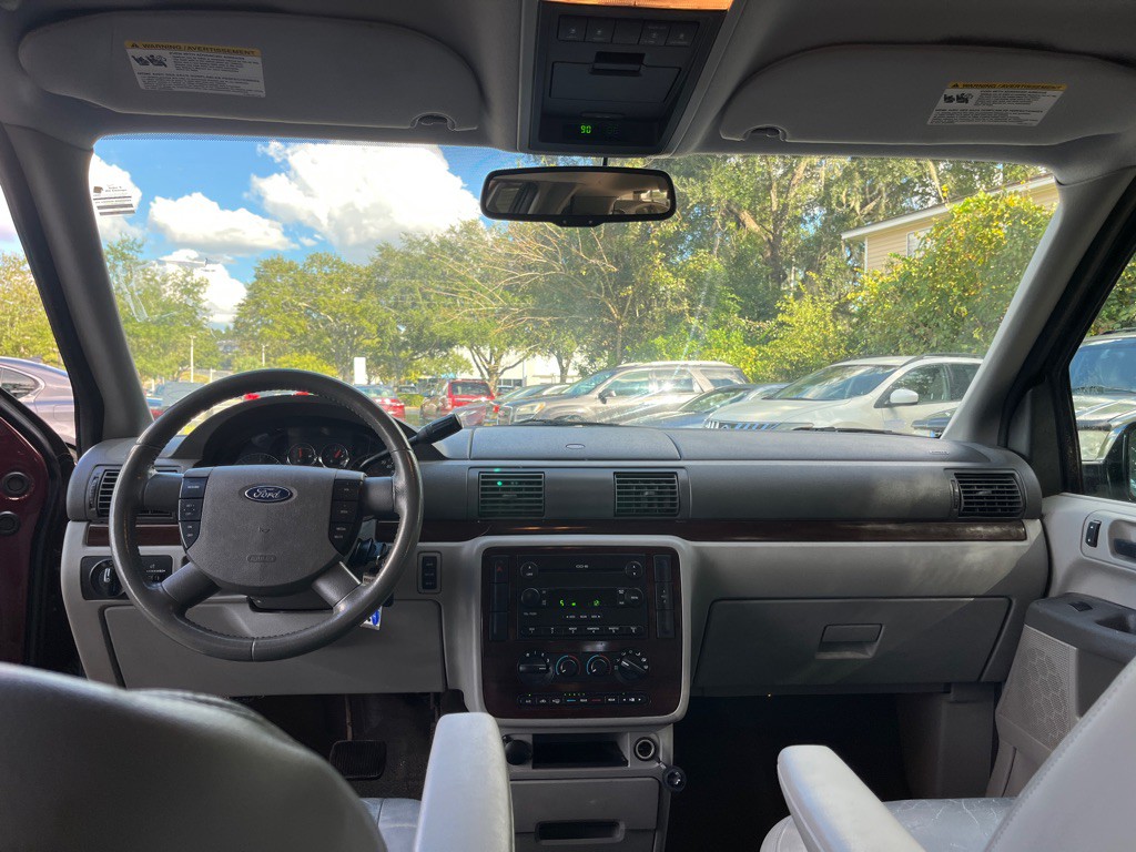 2006 Ford Freestar Image 12
