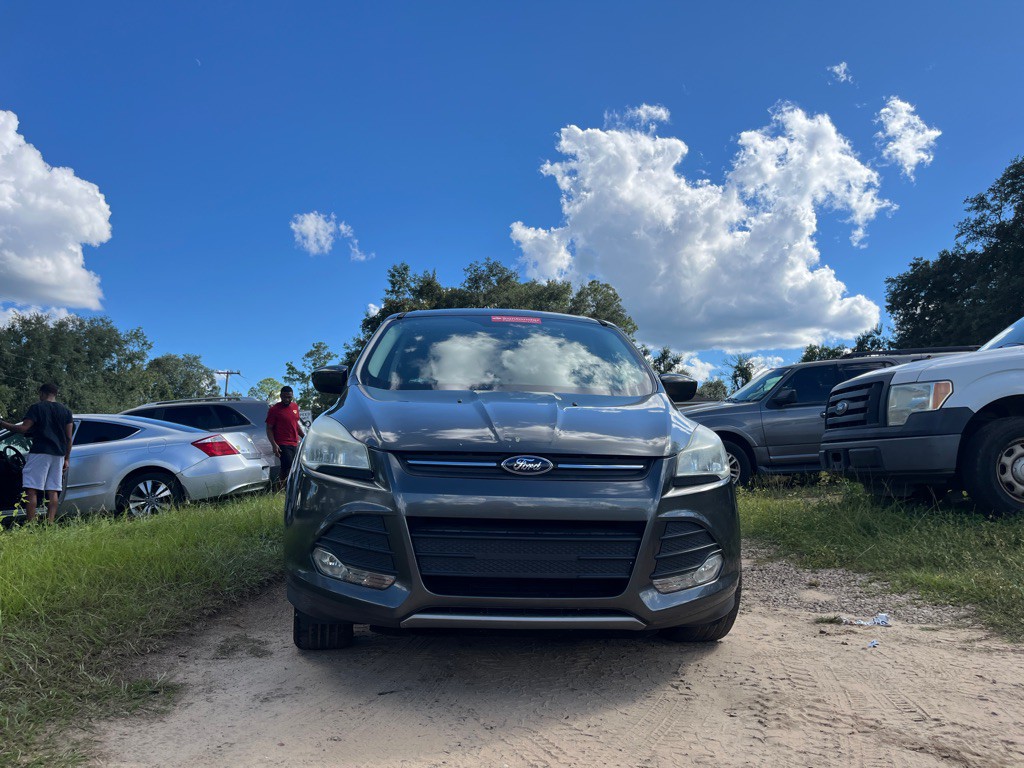 2016 Ford Escape Image 2