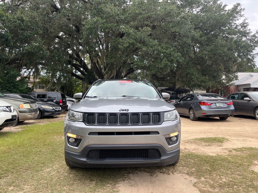 2018 Jeep Compass Image 2