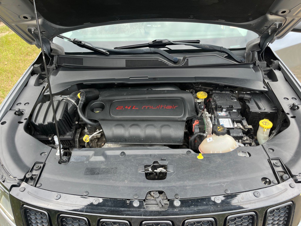 2018 Jeep Compass Image 14