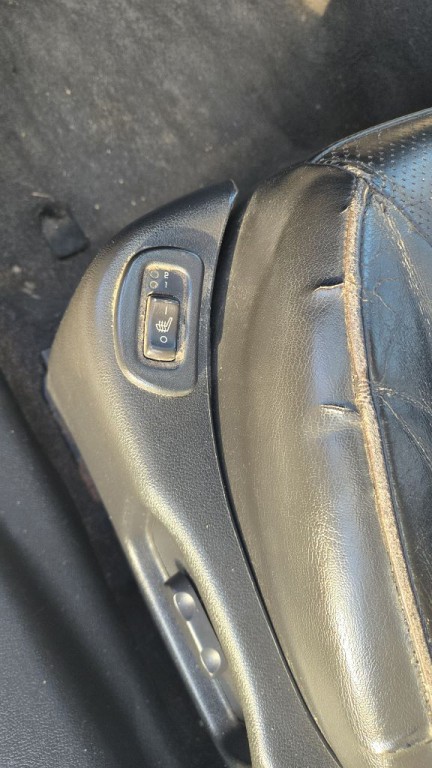 2007 Pontiac G6 Image 9