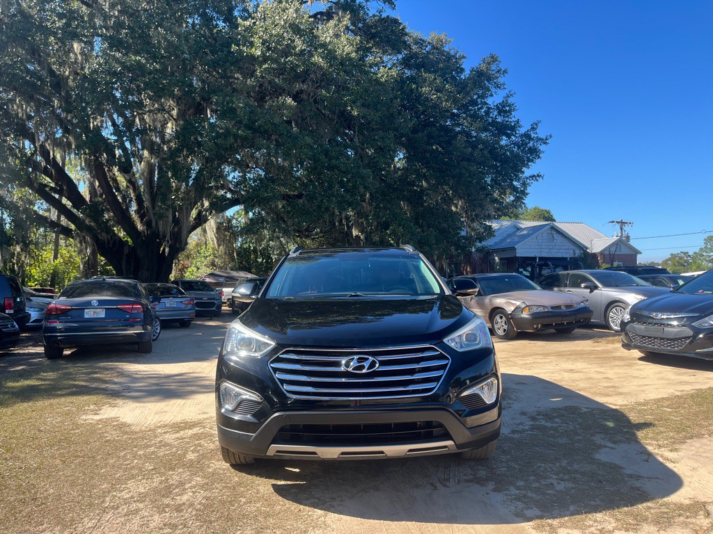 2014 Hyundai Santa Fe Image 2