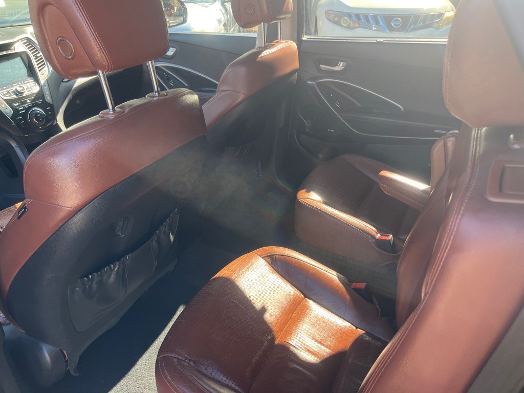 2014 Hyundai Santa Fe Image 10