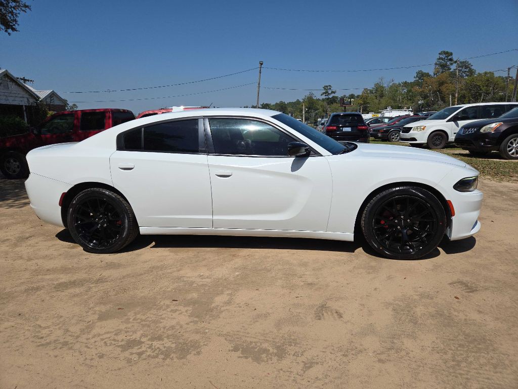 2017 Dodge Charger Image 8