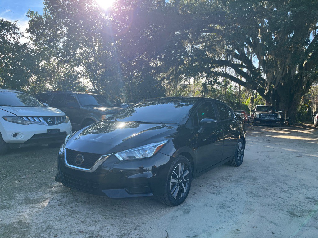 2021 Nissan Versa Image 1