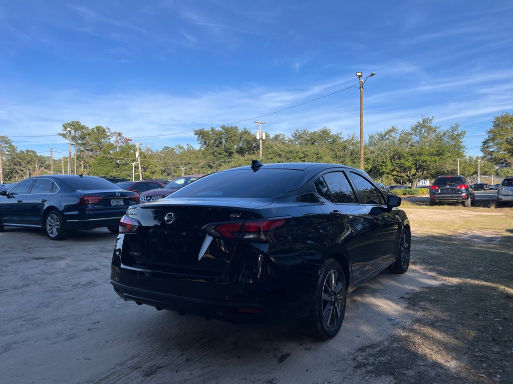 2021 Nissan Versa Image 6