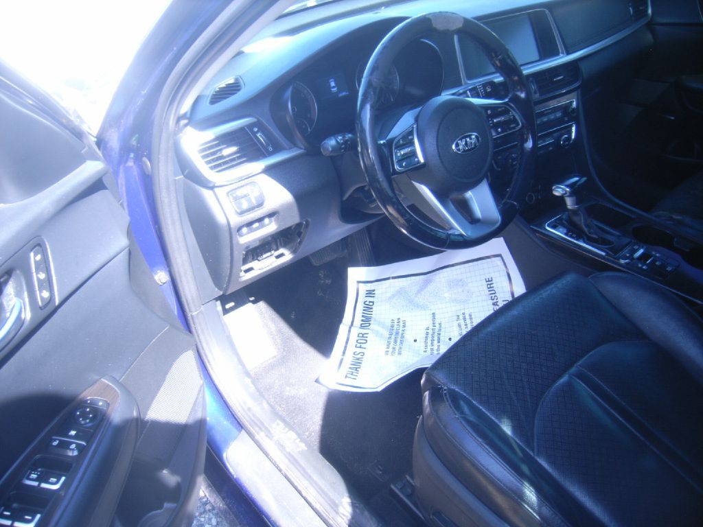 2019 Kia Optima Image 6