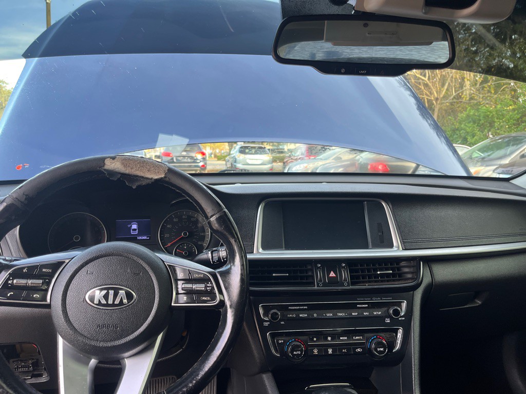 2019 Kia Optima Image 19