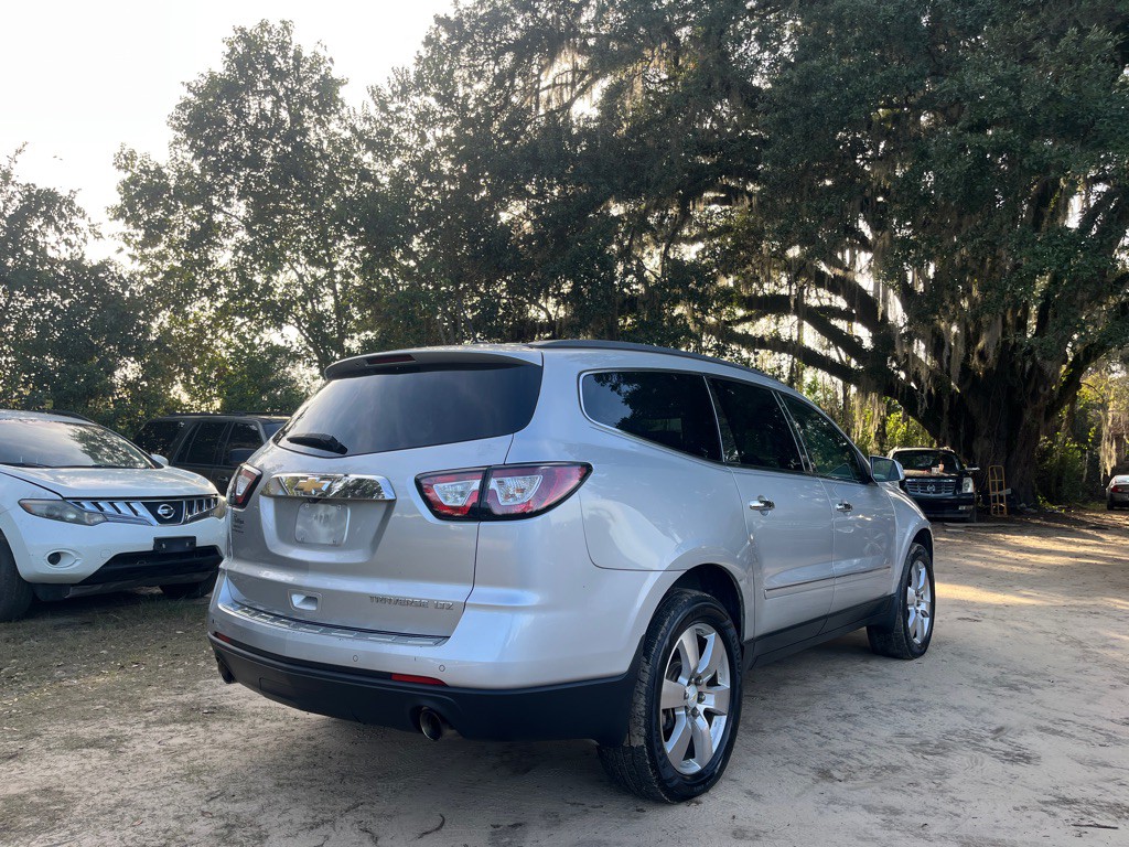 2014 Chevrolet Traverse Image 15