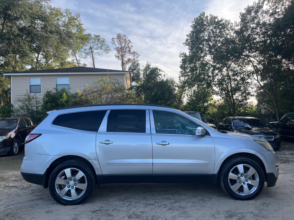 2014 Chevrolet Traverse Image 16