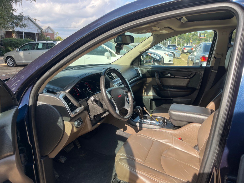 2015 GMC Acadia Image 9