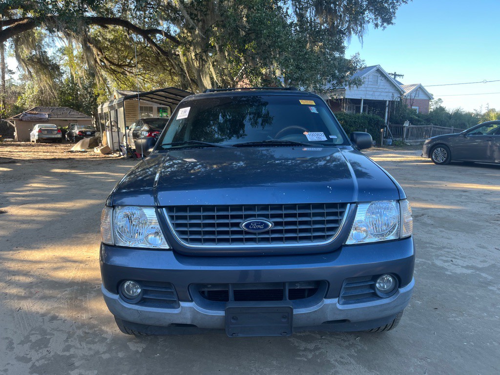 2002 Ford Explorer Image 2
