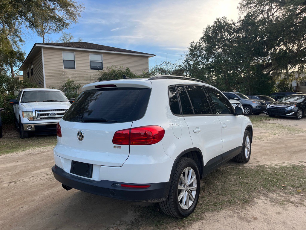 2017 Volkswagen Tiguan Image 7